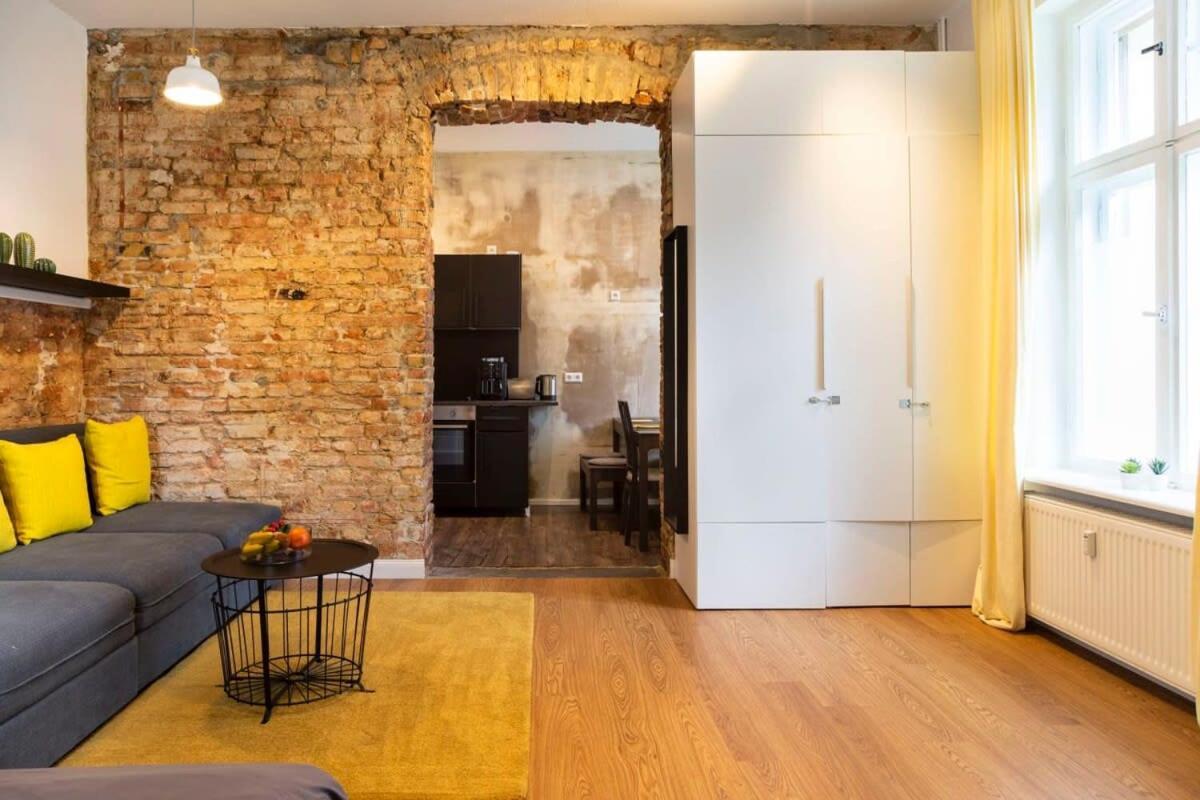 Shabby Chic Plus Self Checkin And Free Street Parking Berlin Exterior foto
