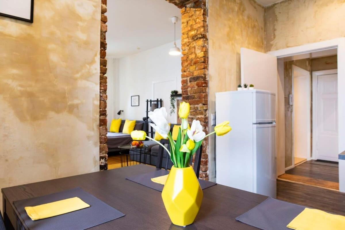 Shabby Chic Plus Self Checkin And Free Street Parking Berlin Exterior foto