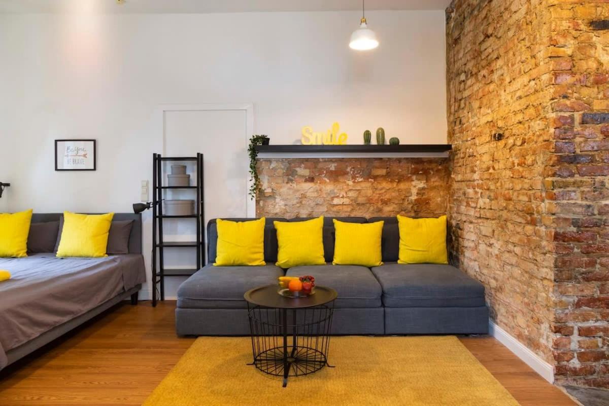 Shabby Chic Plus Self Checkin And Free Street Parking Berlin Exterior foto